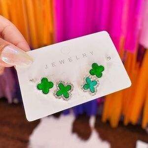 Elegant Green Clover Earrings